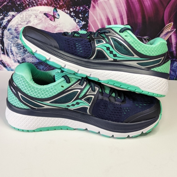 Saucony Shoes - NEW Saucony ISO Fit Triumph